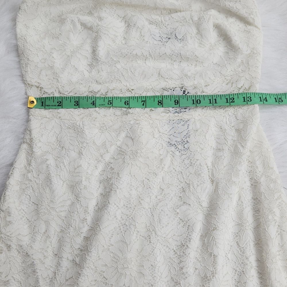 Lulu's NWT Strapless Lace Mini Dress Style #11214L Cream Ivory Medium - Picture 3 of 8